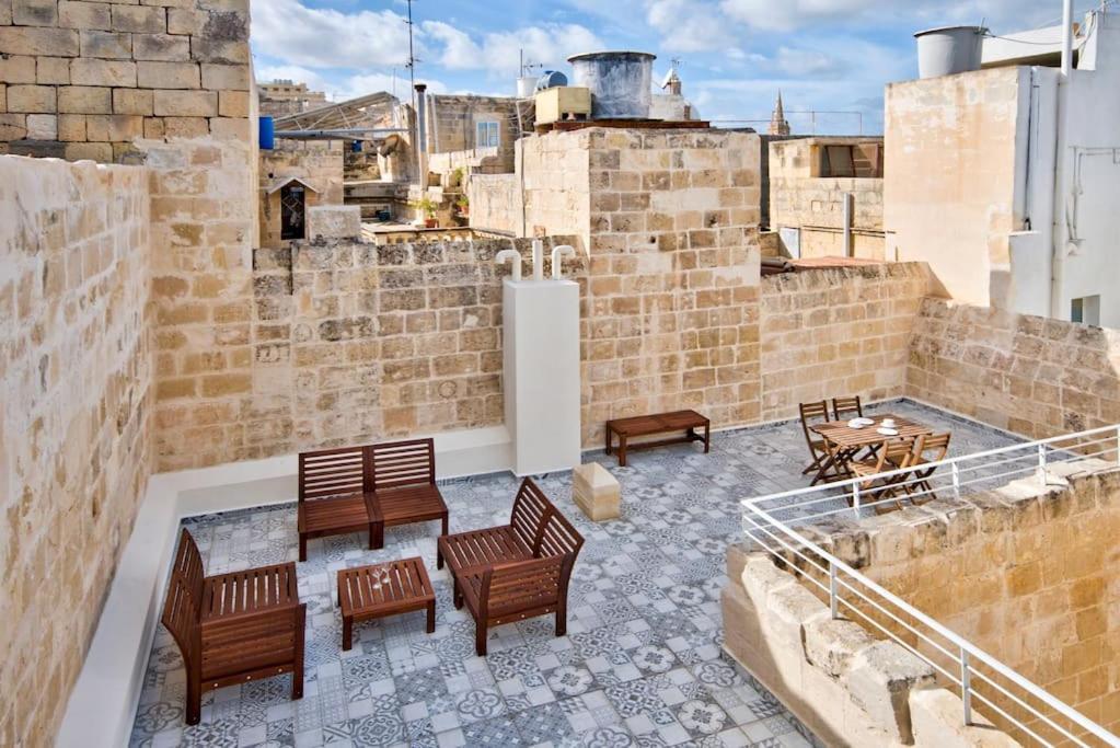 Vallettastay Old Lodge Apartment 4 Екстериор снимка