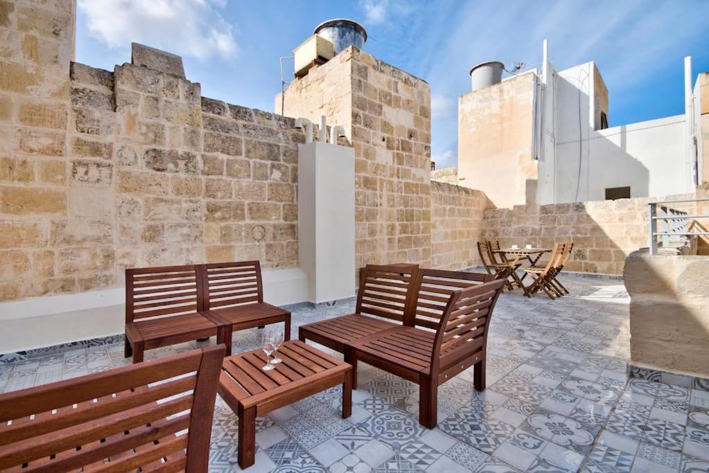 Vallettastay Old Lodge Apartment 4 Екстериор снимка